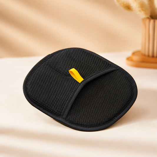 Back of the pet hair removal glove with breathable mesh and a hanging loop — FUR WINDOW The Bonding Mitt